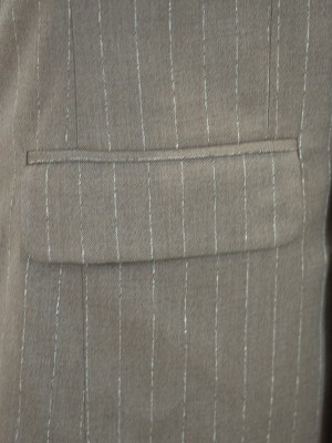 职业装定制性价比分析：长期投资的明智之选