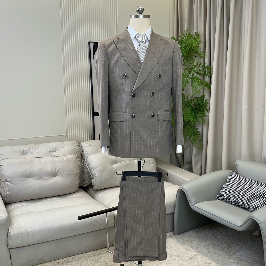 职业装定制全攻略，解锁职场魅力密码