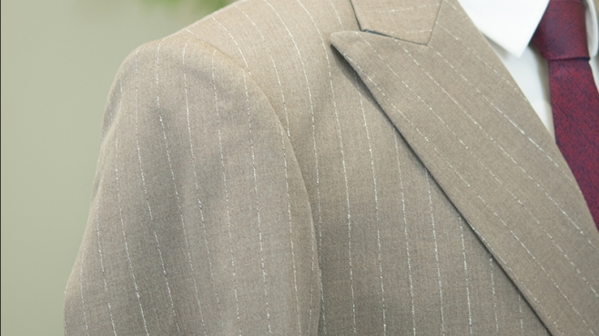 四季定制职业装面料选择：适配气候的穿衣哲学