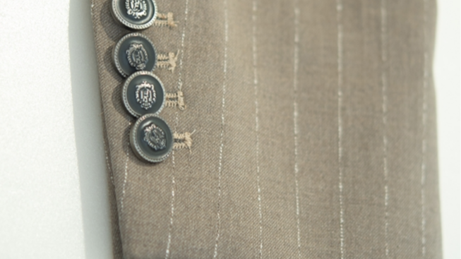 职业装定制常见问题解答：新手必看指南