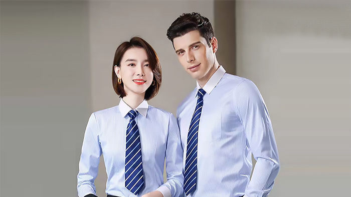 迎合企业需求：探索克柔丝工作服定制的创新趋势