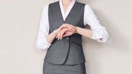 小批量订单(50套)职业装厂家接吗？